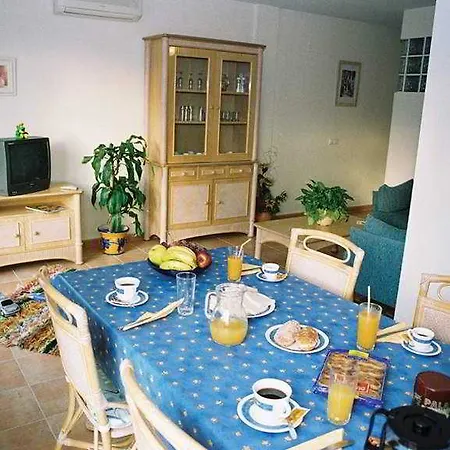 Hotel Pueblo Casanova *